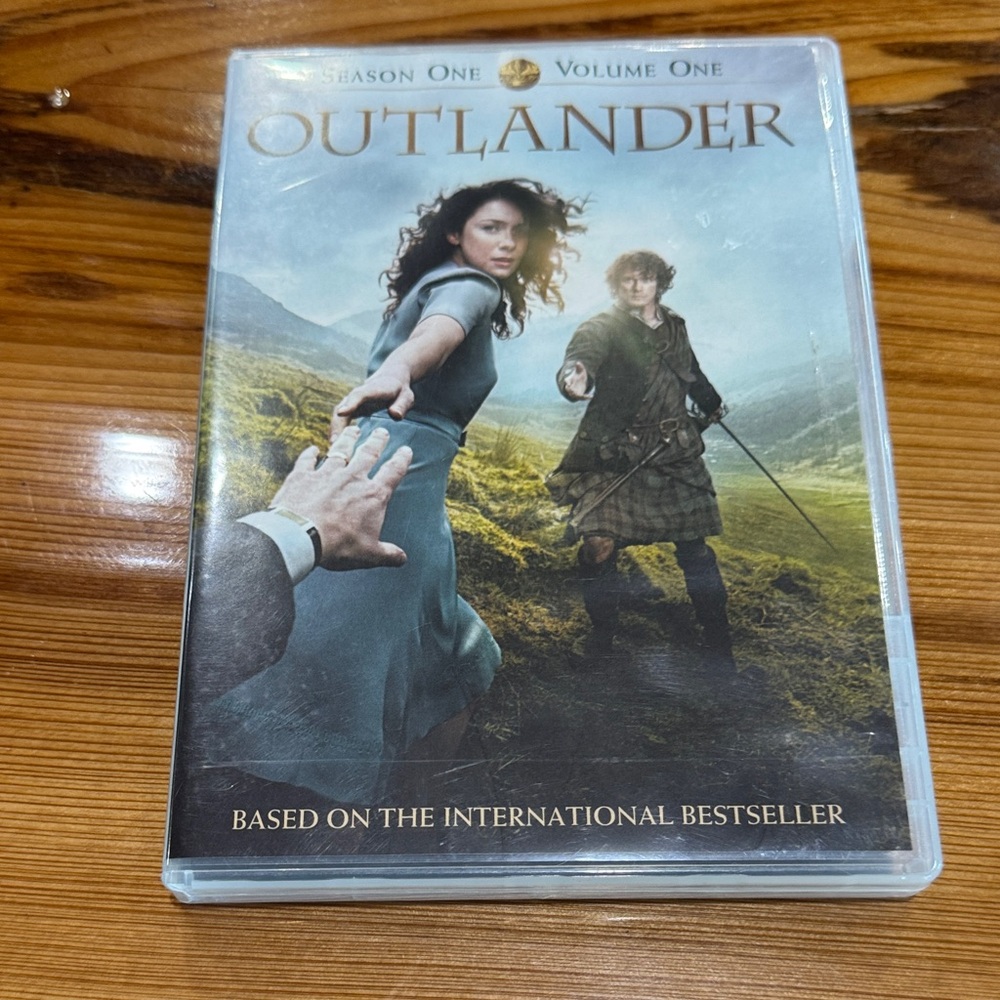 Outlander Season One Volume One DVD